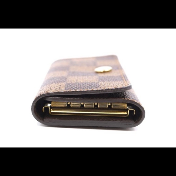 Louis Vuitton 4 key key holder in Damier Ebene Canvas. Gorgeous ❤️ - Picture 8 of 12